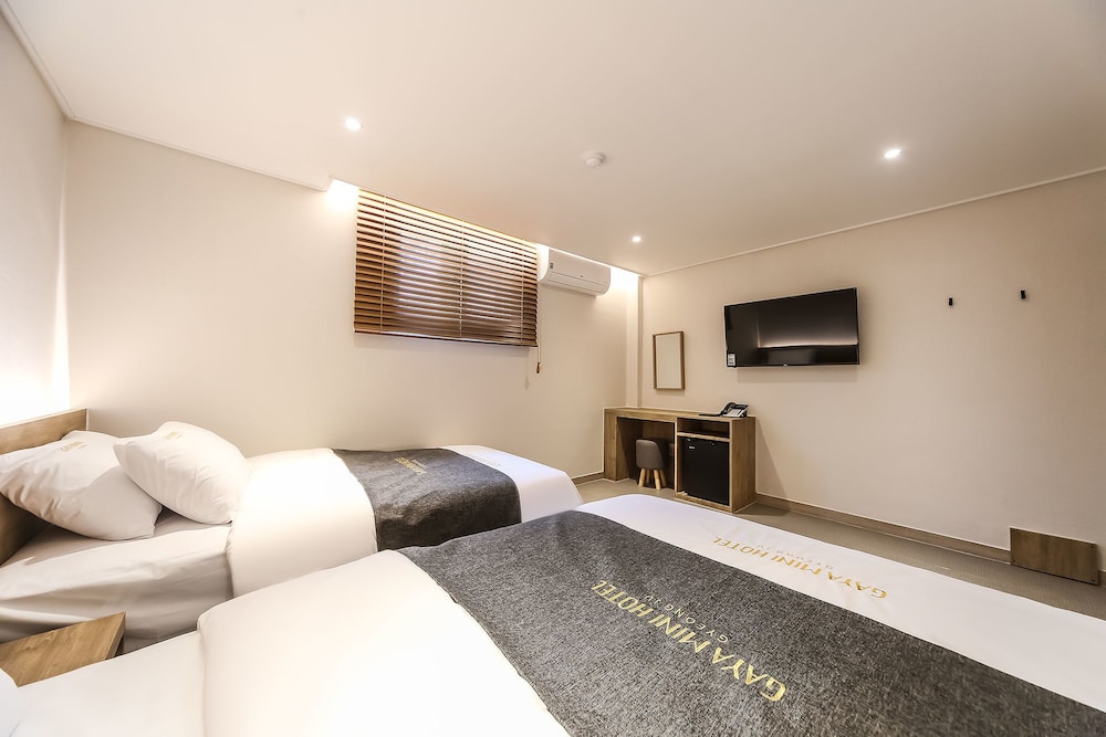 Deluxe Twin Room - Photo 5