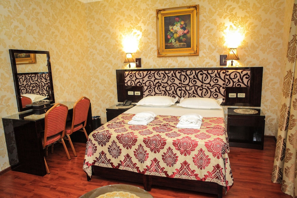 Standard Double Room, City View photo 1