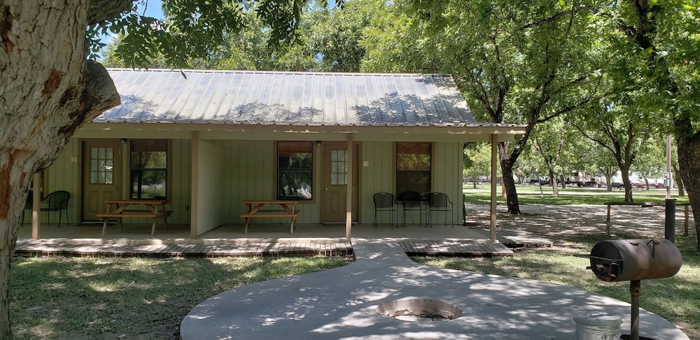 Duplex Cabin