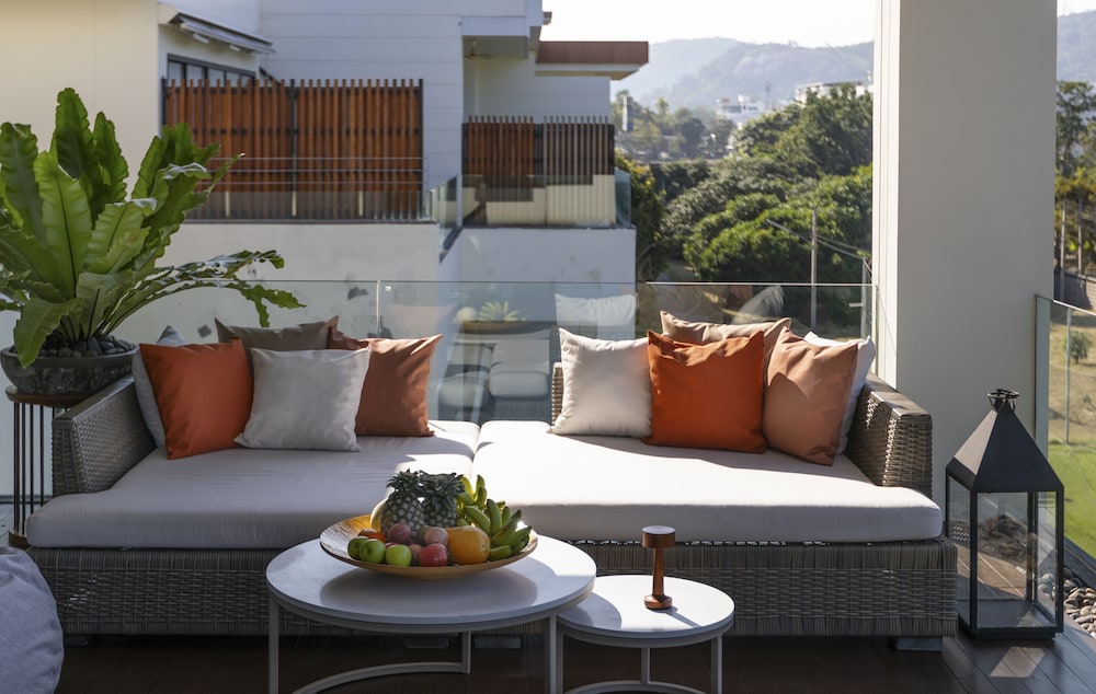 Nidhrarom Suite - Photo 8