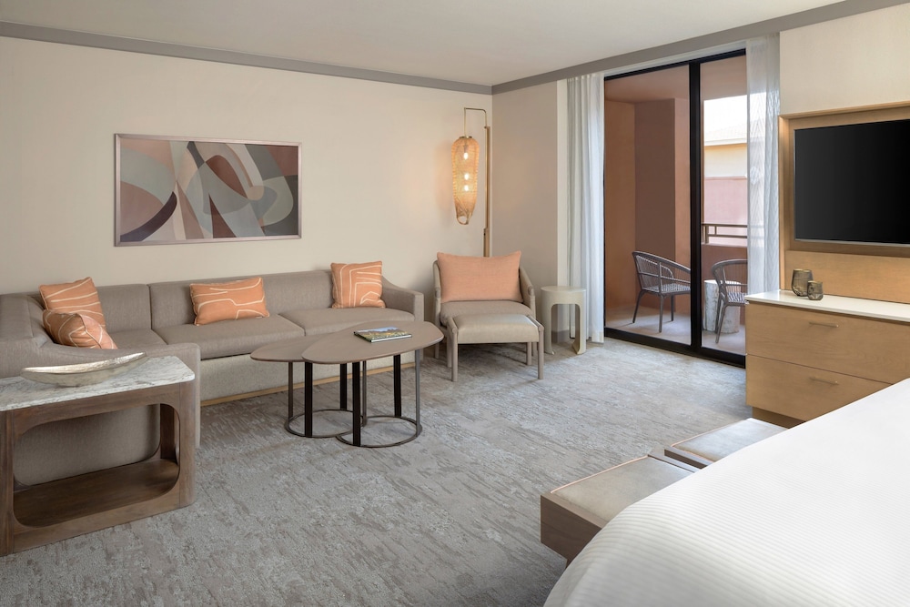 Junior Suite, 2 Queen Beds, Resort View - Photo 1