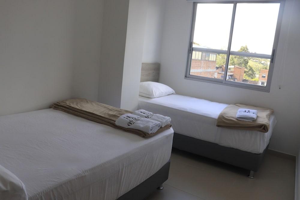 Classic Triple Room, City View