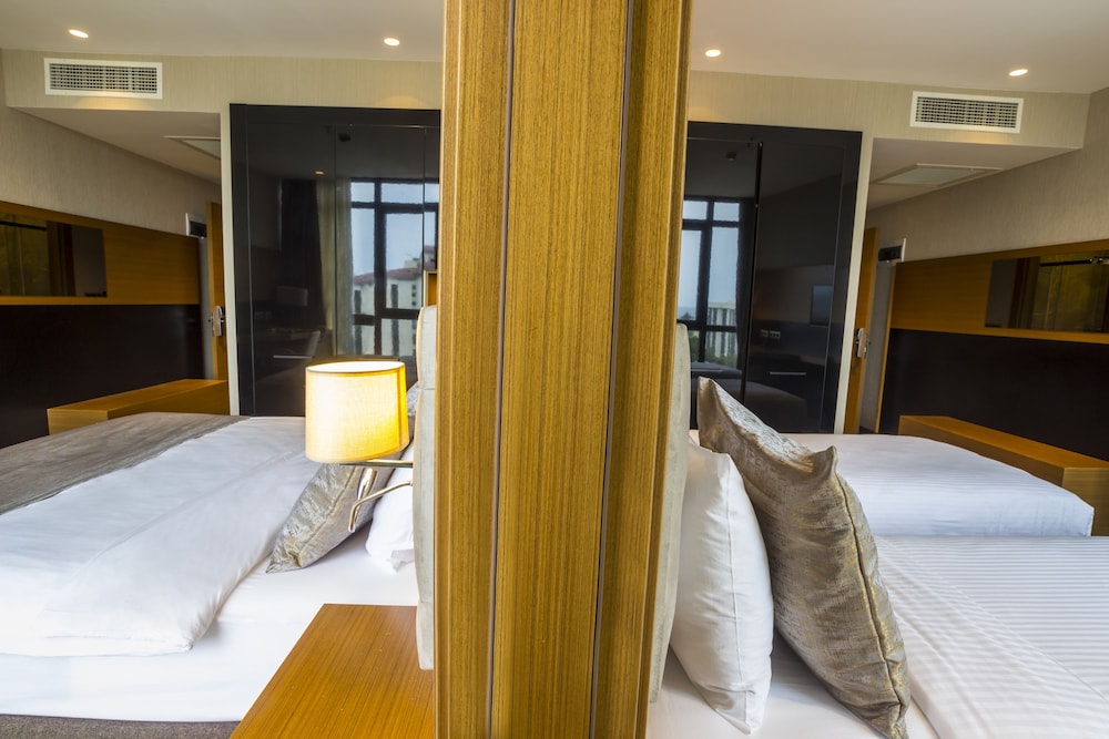 Family Room, Sea View photo 1