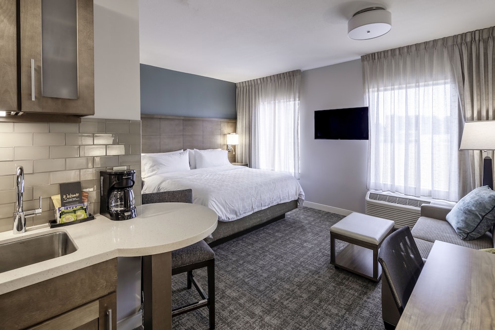 Suite, 1 Bedroom, Accessible, Kitchen (Transfer Shower) - Photo 4