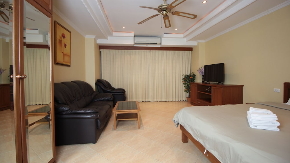 room photo