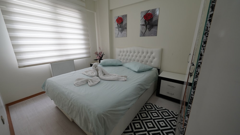 Apartment photo 3