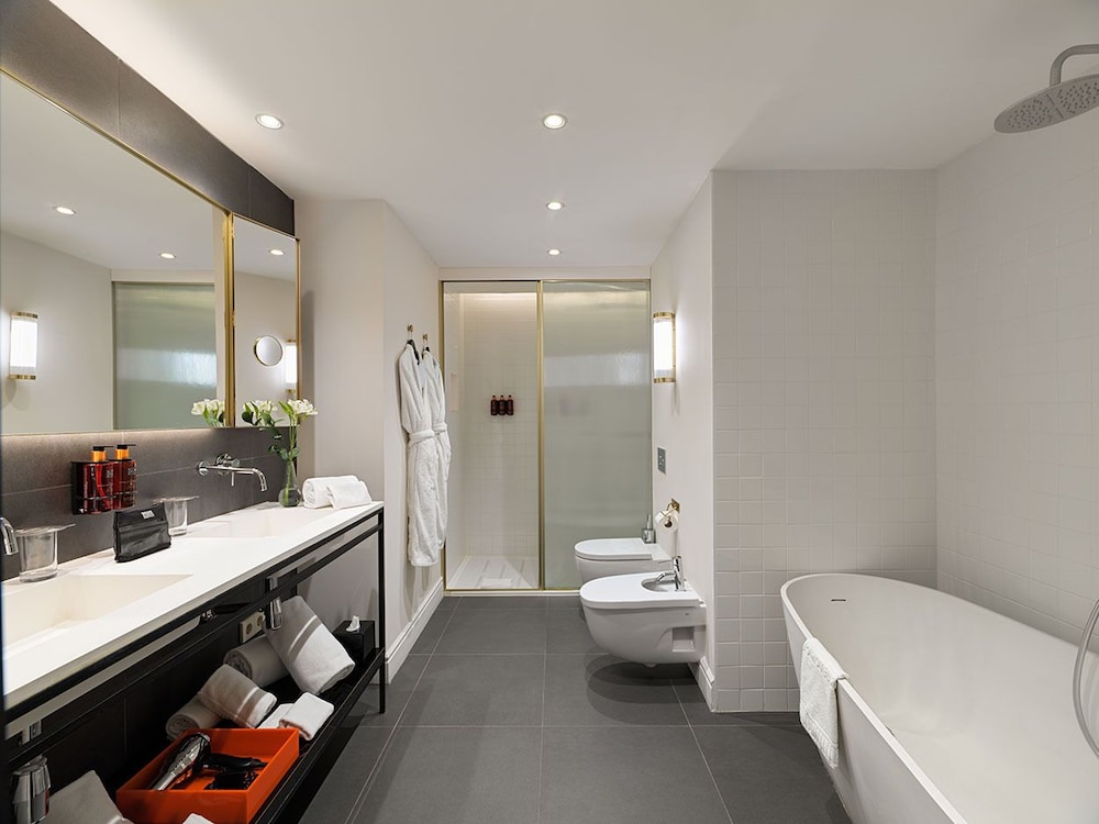 Junior Suite, Bathtub (2 adults)