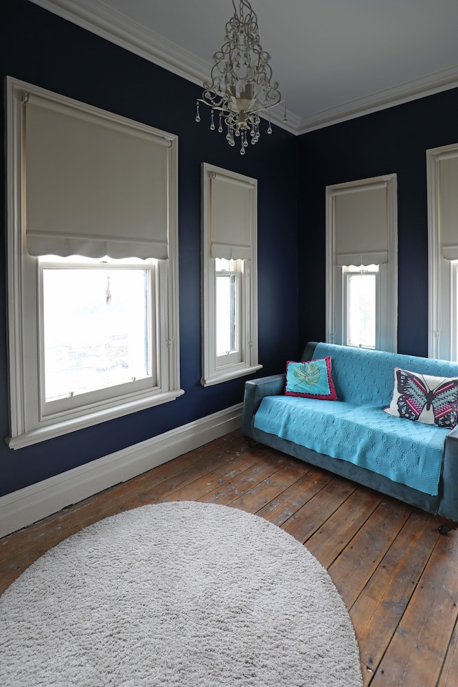 Tower Suite - Photo 13
