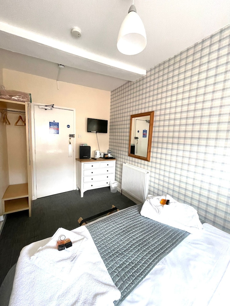Double Room, Ensuite (Room 06) photo 2