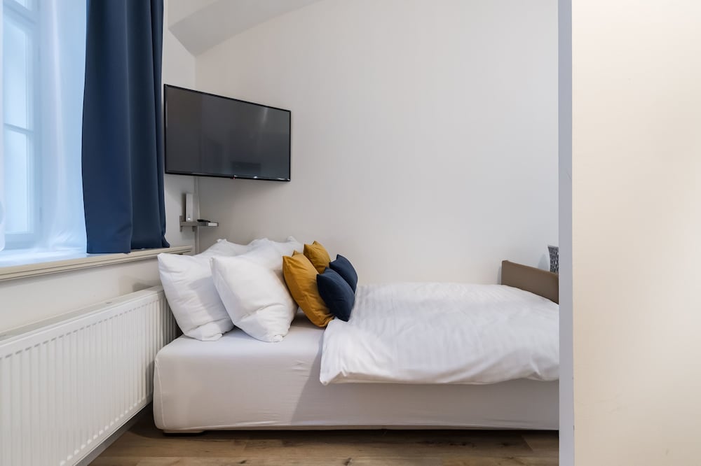 Standard Apartment, Multiple Beds