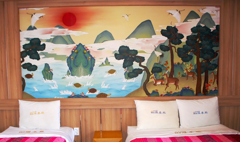 Deluxe Twin Room (for 3 persons) - Photo 4