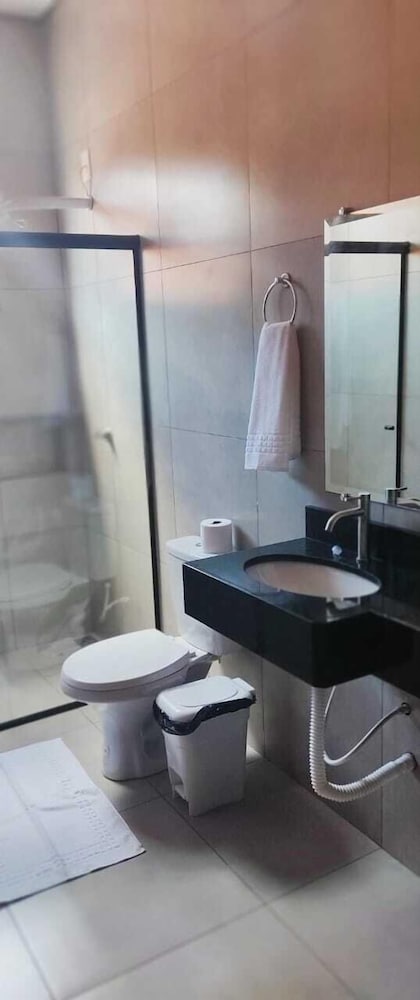 Quadruple Room - Photo 5
