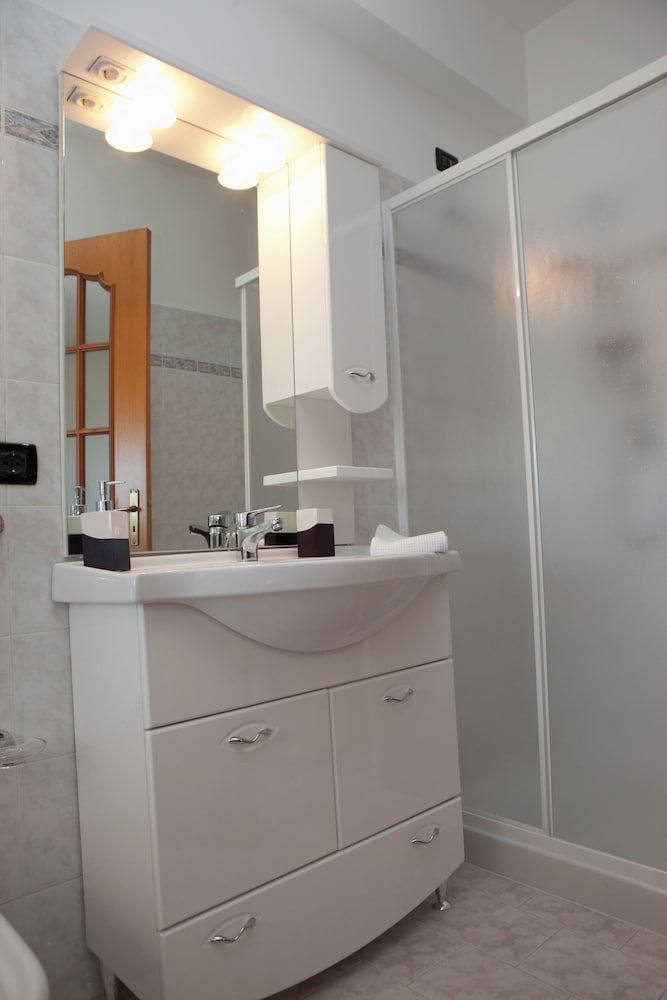 Deluxe Double Room, Pool View