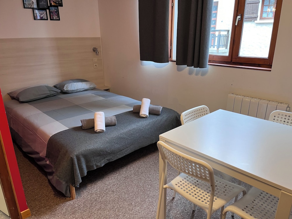Comfort Quadruple Room, Valley View