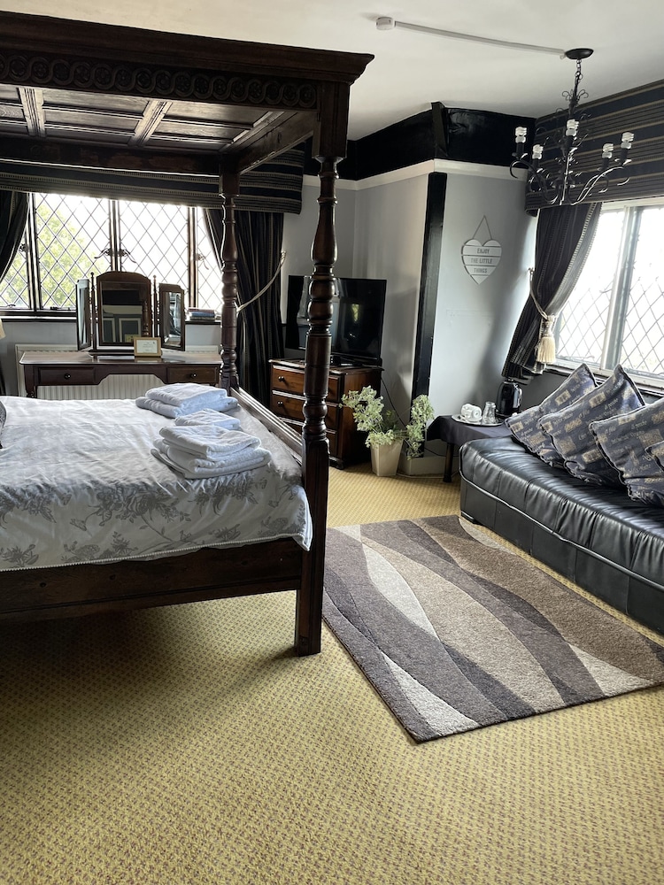 Double Room, Ensuite (Four Poster) - Photo 4