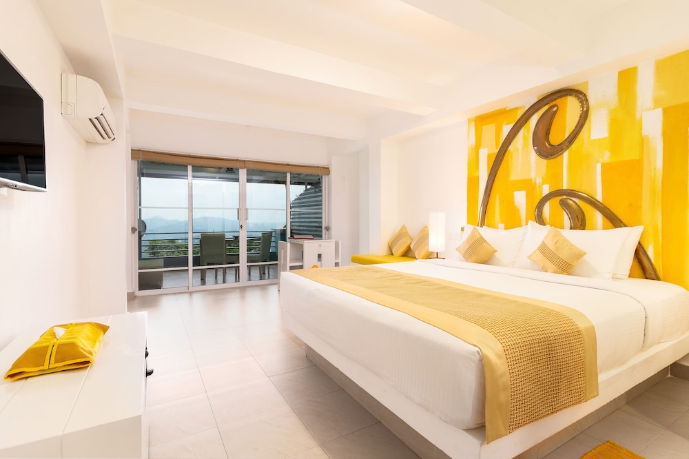 Superior Mountain View Room with Balcony - 10% off on Cocktails & Selected Wines, Steam Room & Sauna