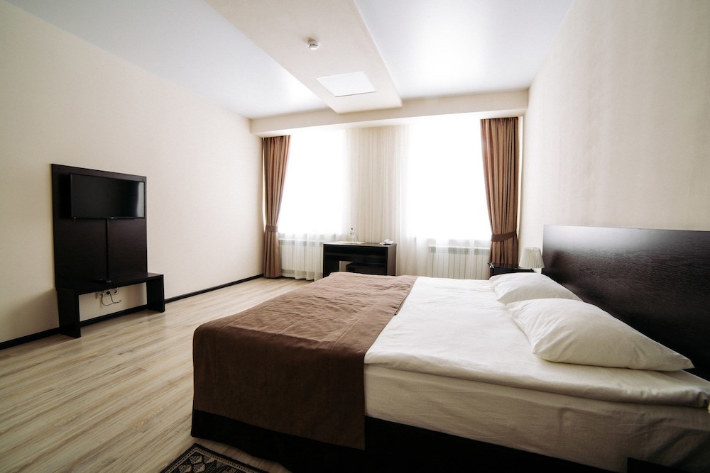 Grand Room photo 1