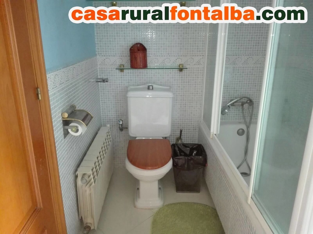 House, 5 Bedrooms, Non Smoking, Private Pool (1) photo 3