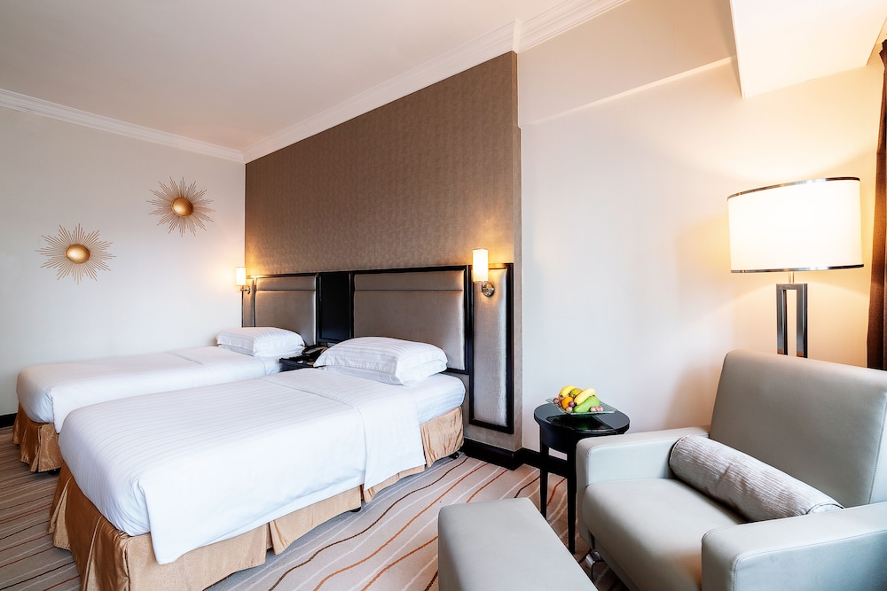 Deluxe Room - Photo 3