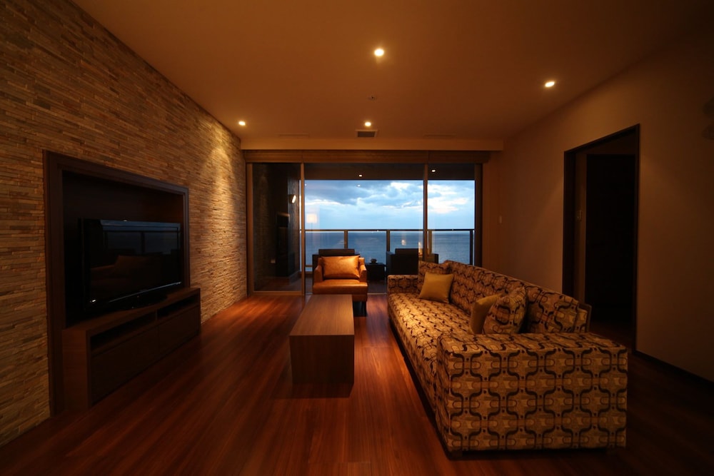 Premium Suite Room with Open-air Bath (TYPE K)