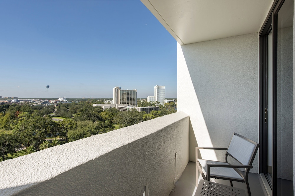Premium Room, 2 Queen Beds (Disney Springs View) photo 1