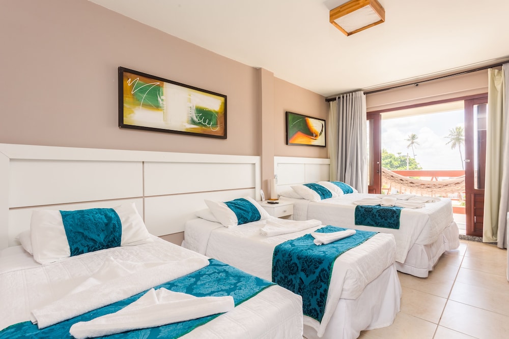 Standard Quadruple Room, Partial Sea View photo 2