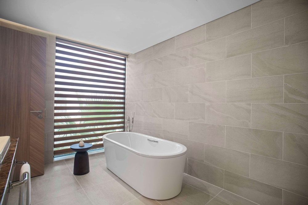 Suite, 2 Bedrooms, Private Pool - Photo 8