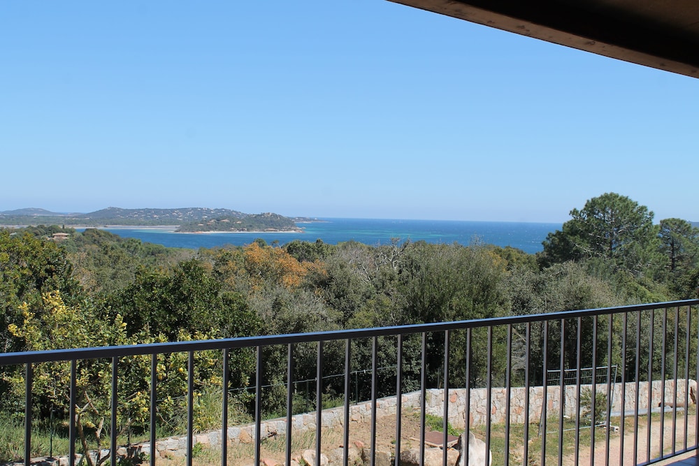 Apartment, 2 Bedrooms, Non Smoking, Sea View photo 2