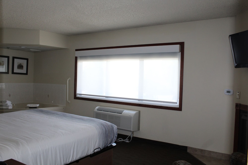 Superior Suite, 1 Bedroom, Non Smoking - Photo 4