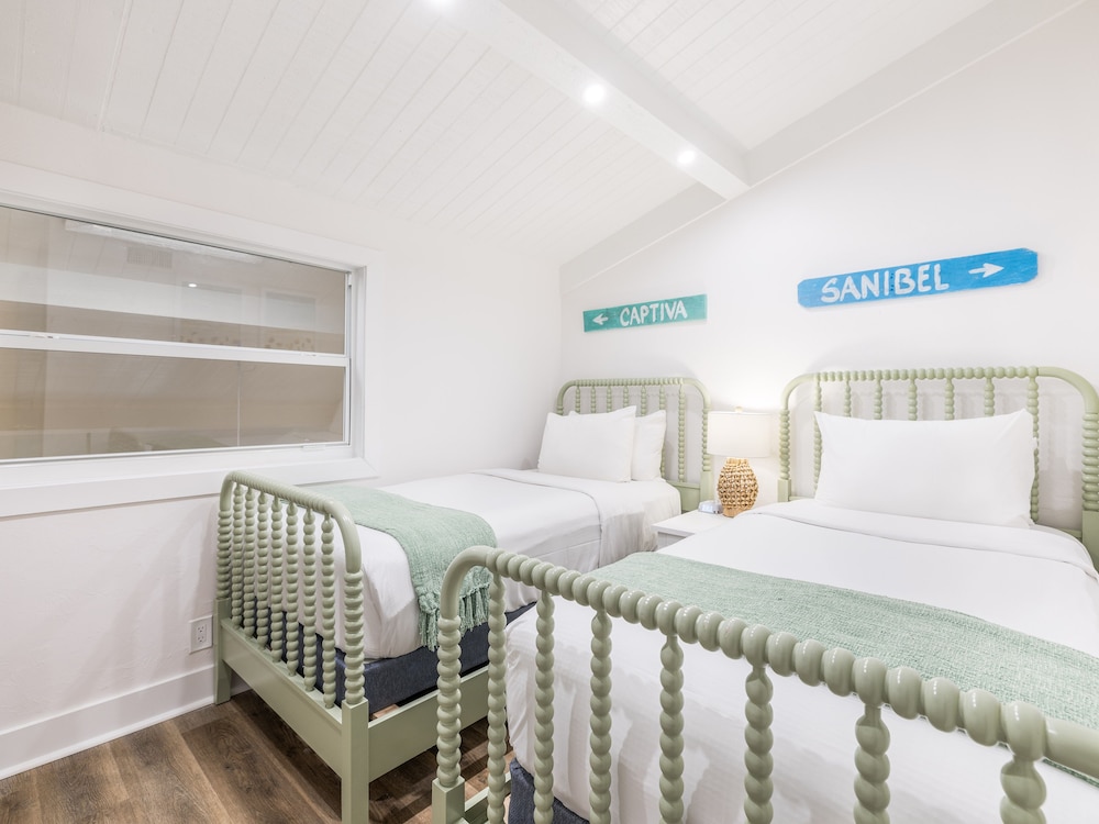 Three Bedroom Beach Villa Premier photo 2