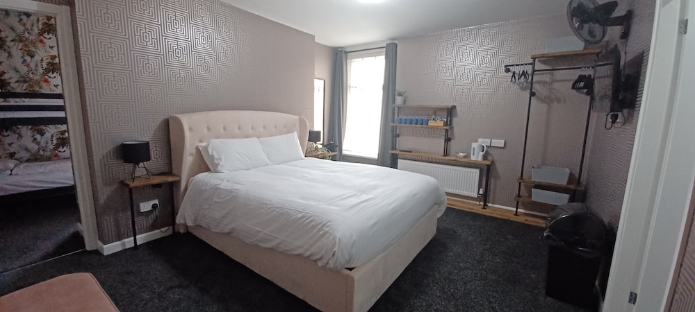 Twin Room, Ensuite - Photo 4