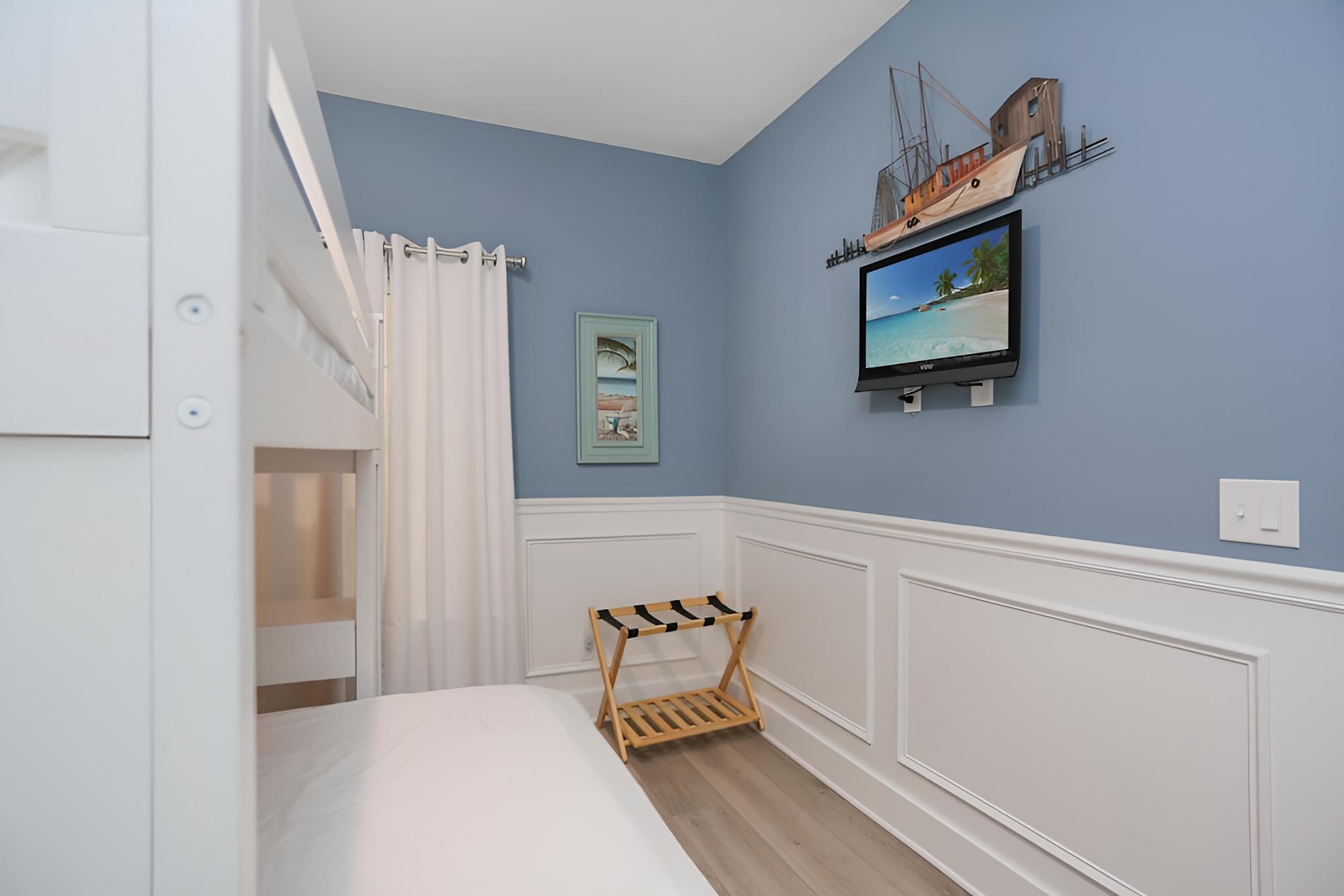 Condo, Multiple Beds (The Vue 2B  Pilots Cove) photo 1