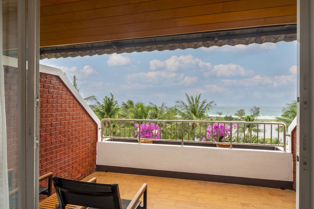 Deluxe Room, 2 Twin Beds, Non Smoking, Sea View - Photo 6