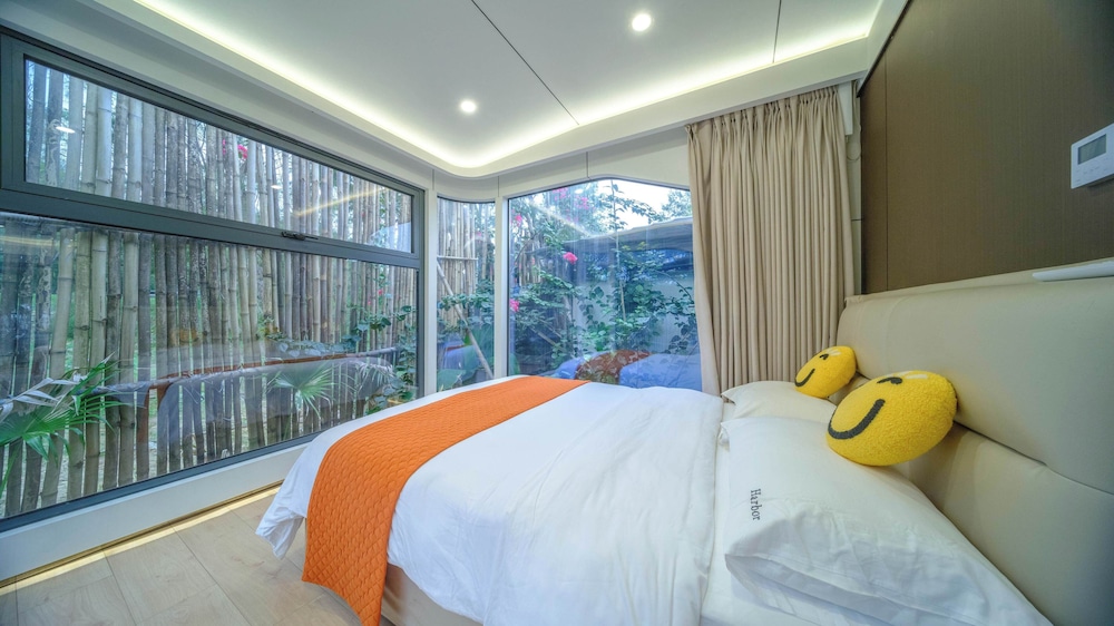 Luxury Quadruple Room, Ocean View