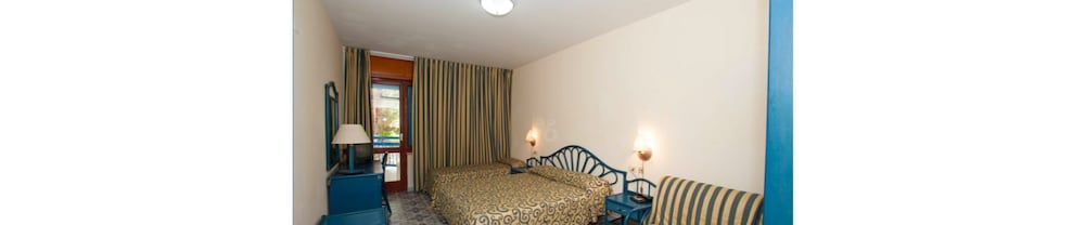 Quadruple Room photo 1