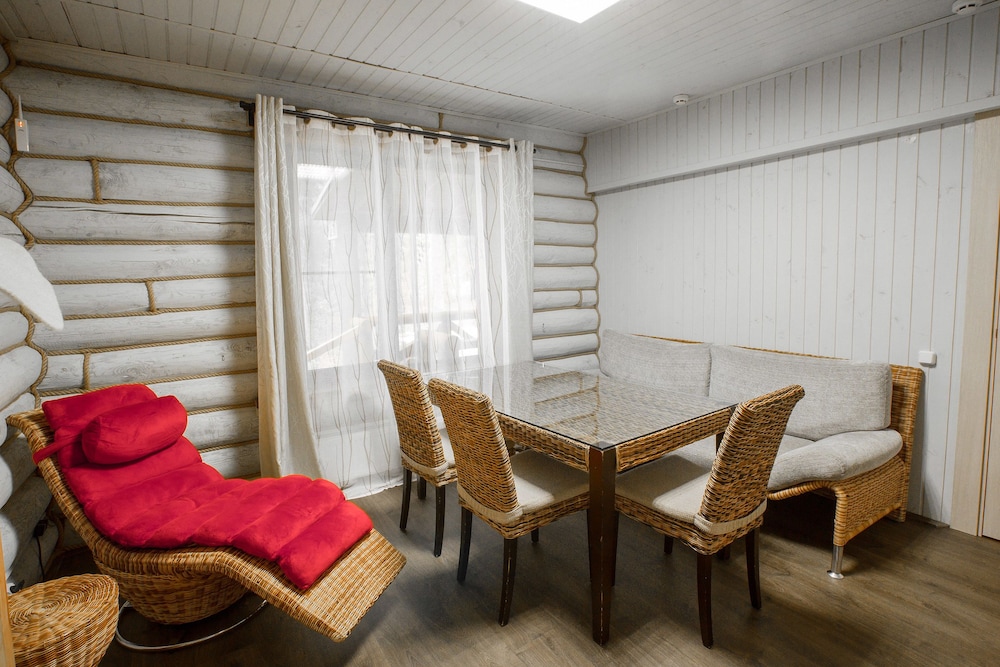 Deluxe Cottage, 4 Bedrooms, Sauna (Villa) photo 2