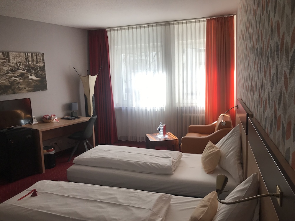 Double Room - Photo 8