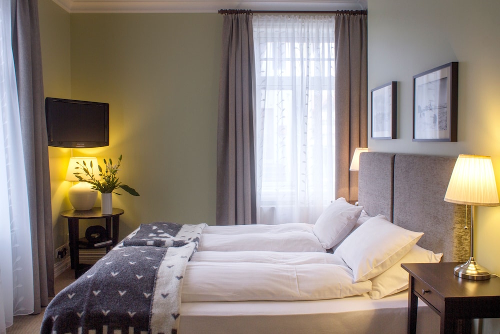 Junior Suite - Photo 12