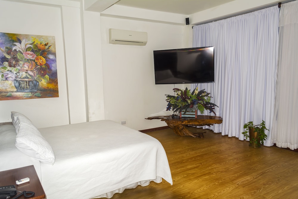 Luxury Room