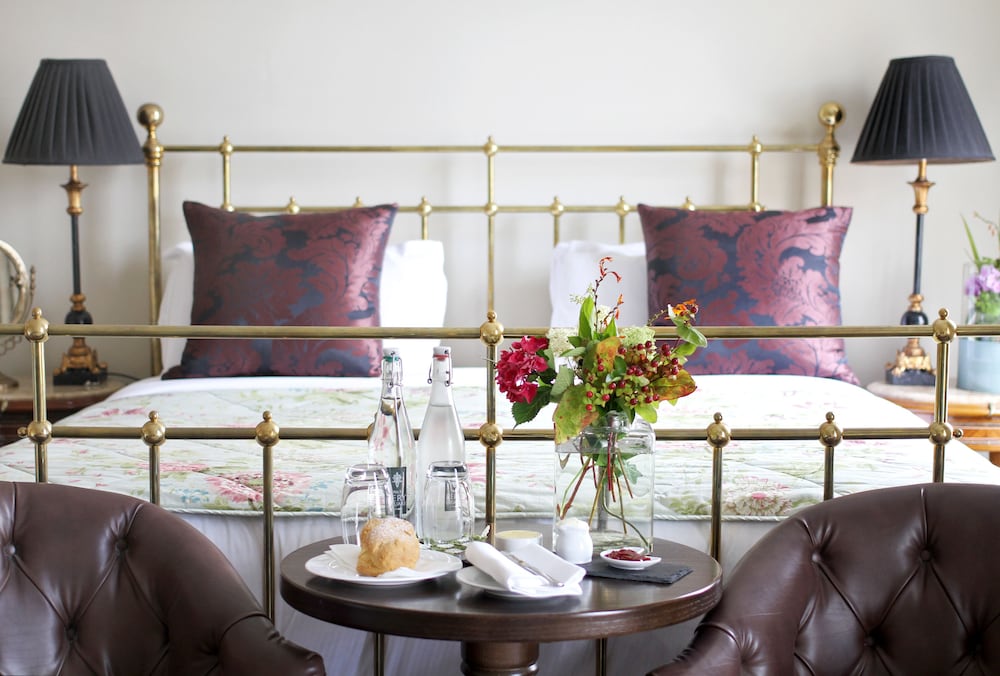 Heritage Period Style Room - Photo 6