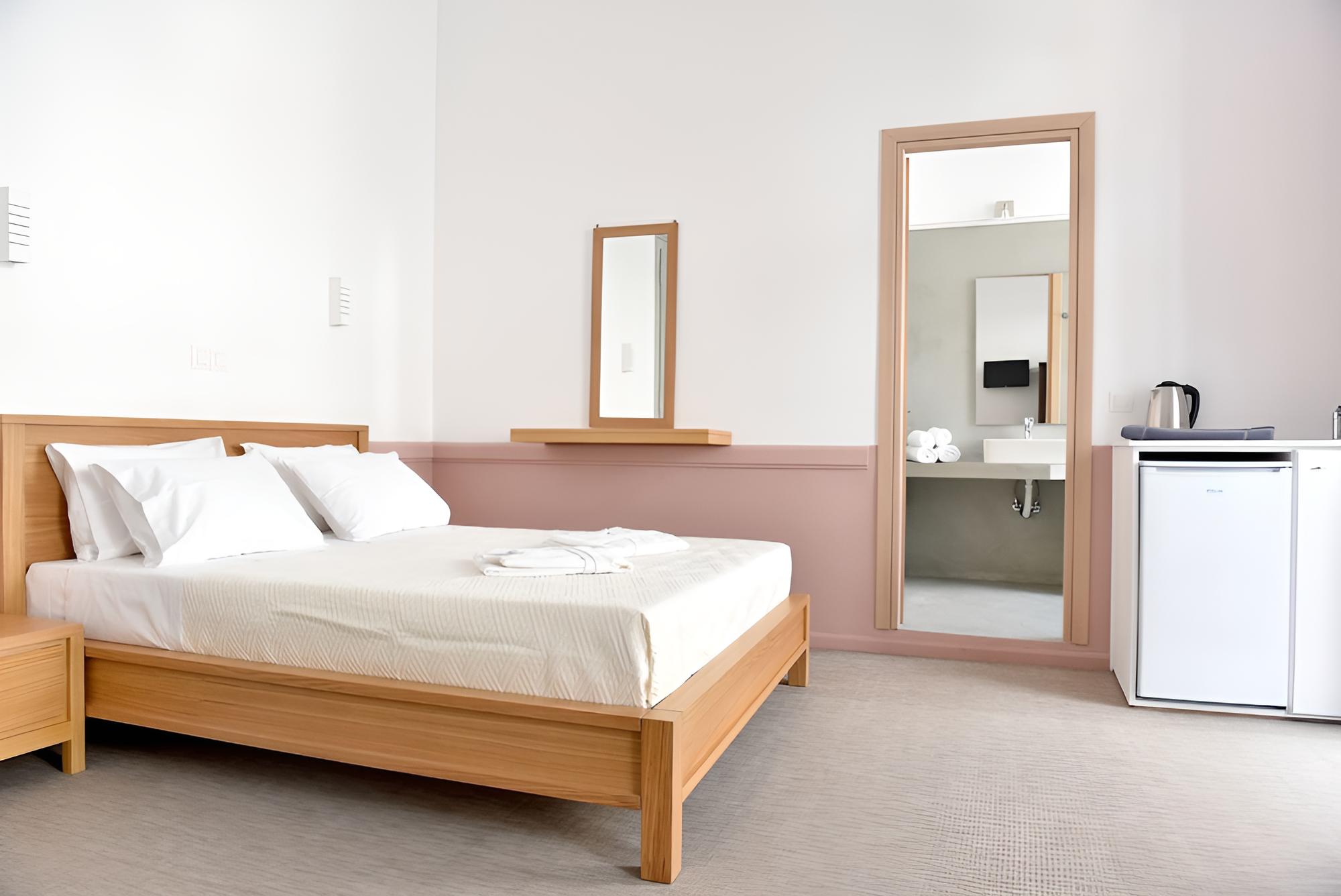 Deluxe Double Room, Balcony photo 1