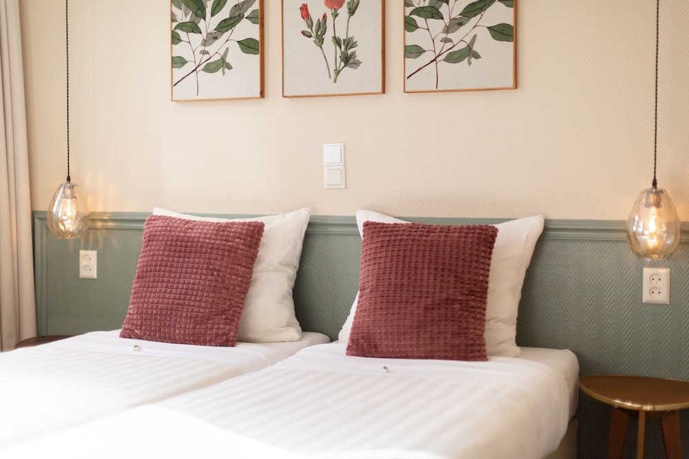 Economy Twin Room