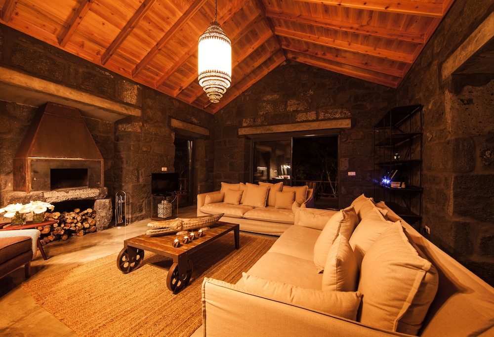 Luxury Villa, 2 Bedrooms, Ocean View, Oceanfront