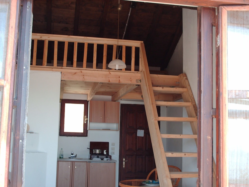 Superior Studio, Sea View