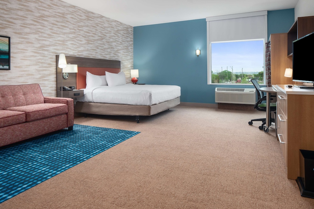 Suite, 1 King Bed, Accessible, Non Smoking (Hearing) - Photo 6