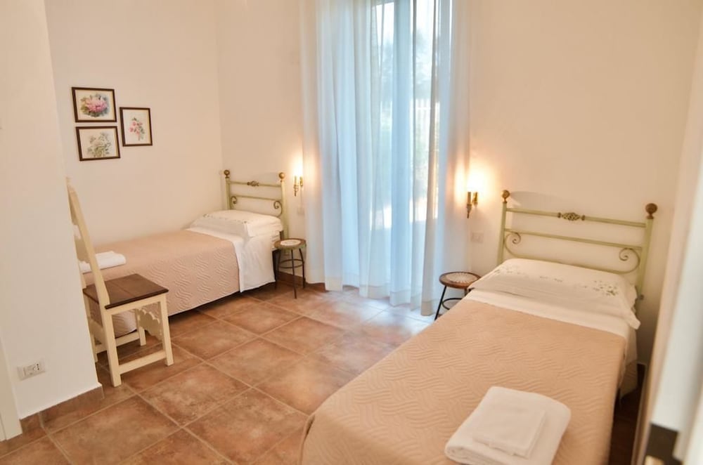 Double Or Twin Room (Gelsomina) photo 1