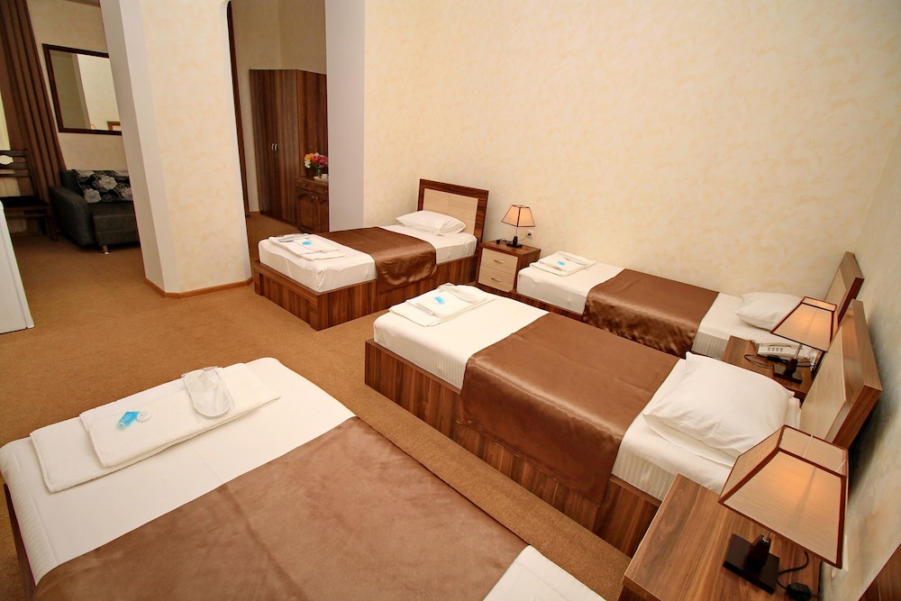 Comfort Quadruple Room, 1 Bedroom photo 1