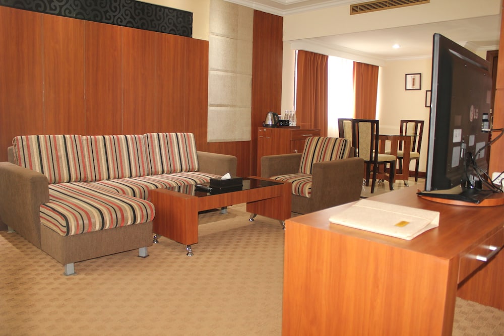 Executive Suite photo 3