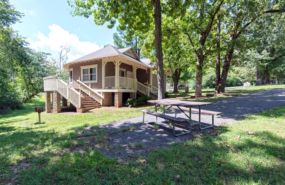 Deluxe Cottage, 2 Bedrooms (2 Bathrooms)