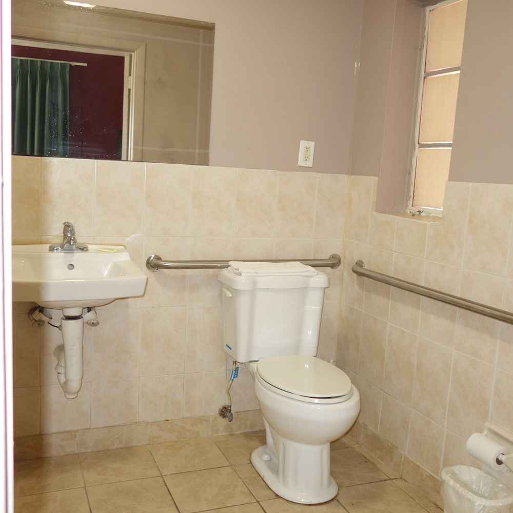 Single Room, 1 Twin Bed, Accessible photo 2